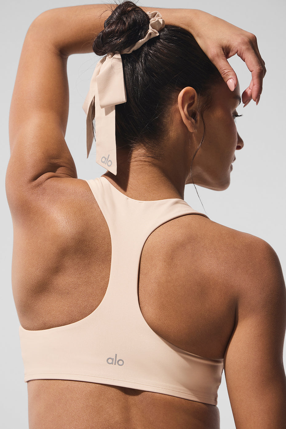 Love Knots Tie Scrunchie - Macadamia