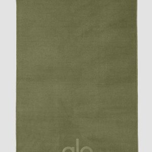 Performance No Sweat Hand Towel - Jungle