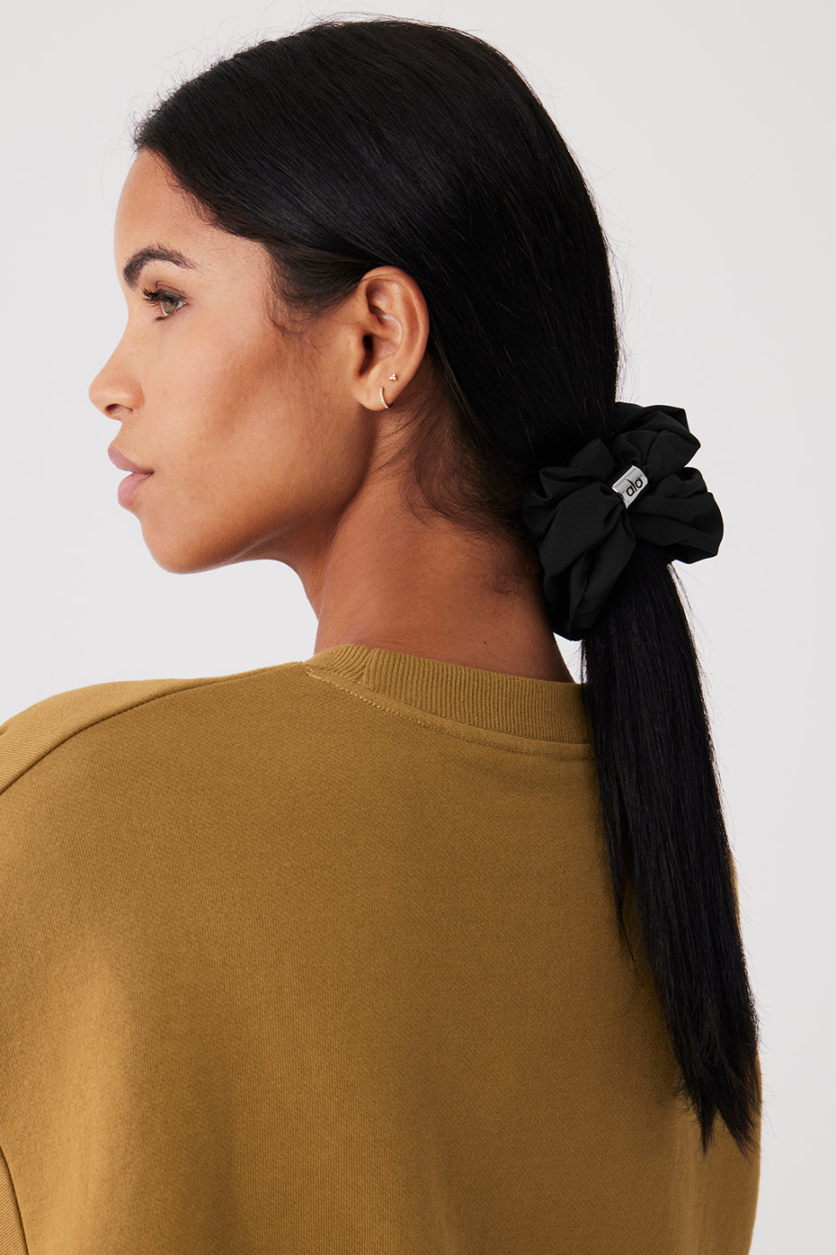 Bead It Oversized Scrunchie - Black - Image 2