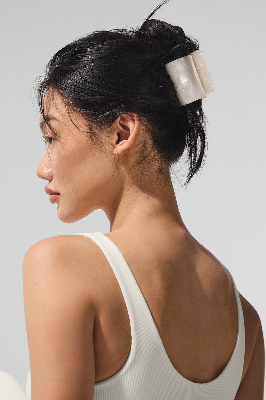 Effortless Claw Clip (2-Pack) - White Pearl - Image 2