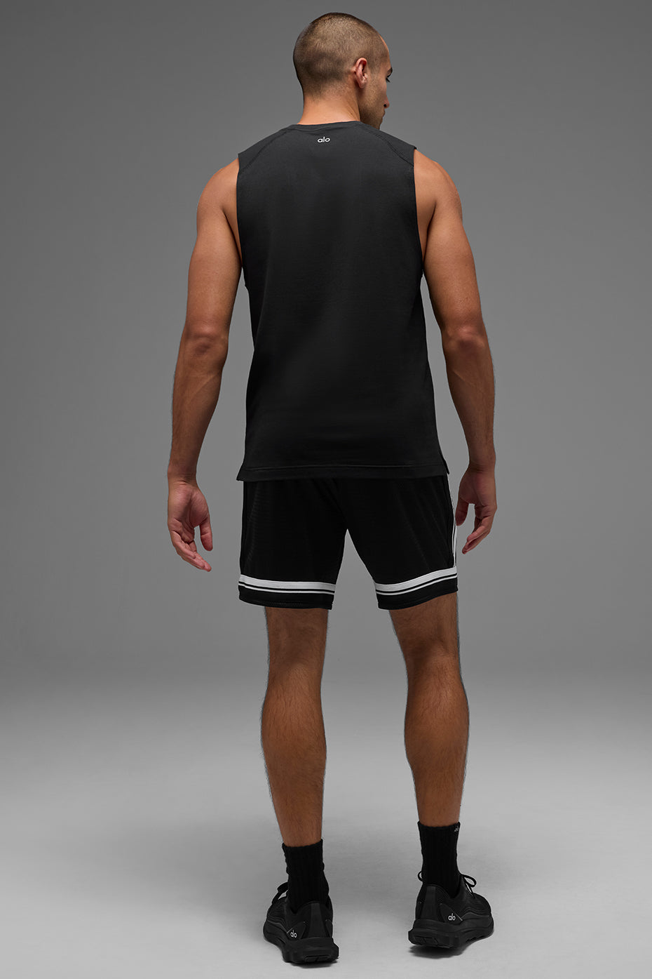 ALO Vapor Muscle Tank - Black - Image 5