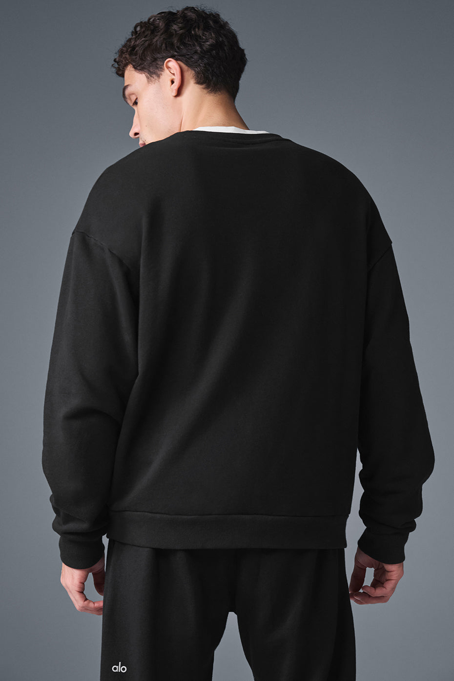 Chill Crew Neck Pullover - Black - Image 2