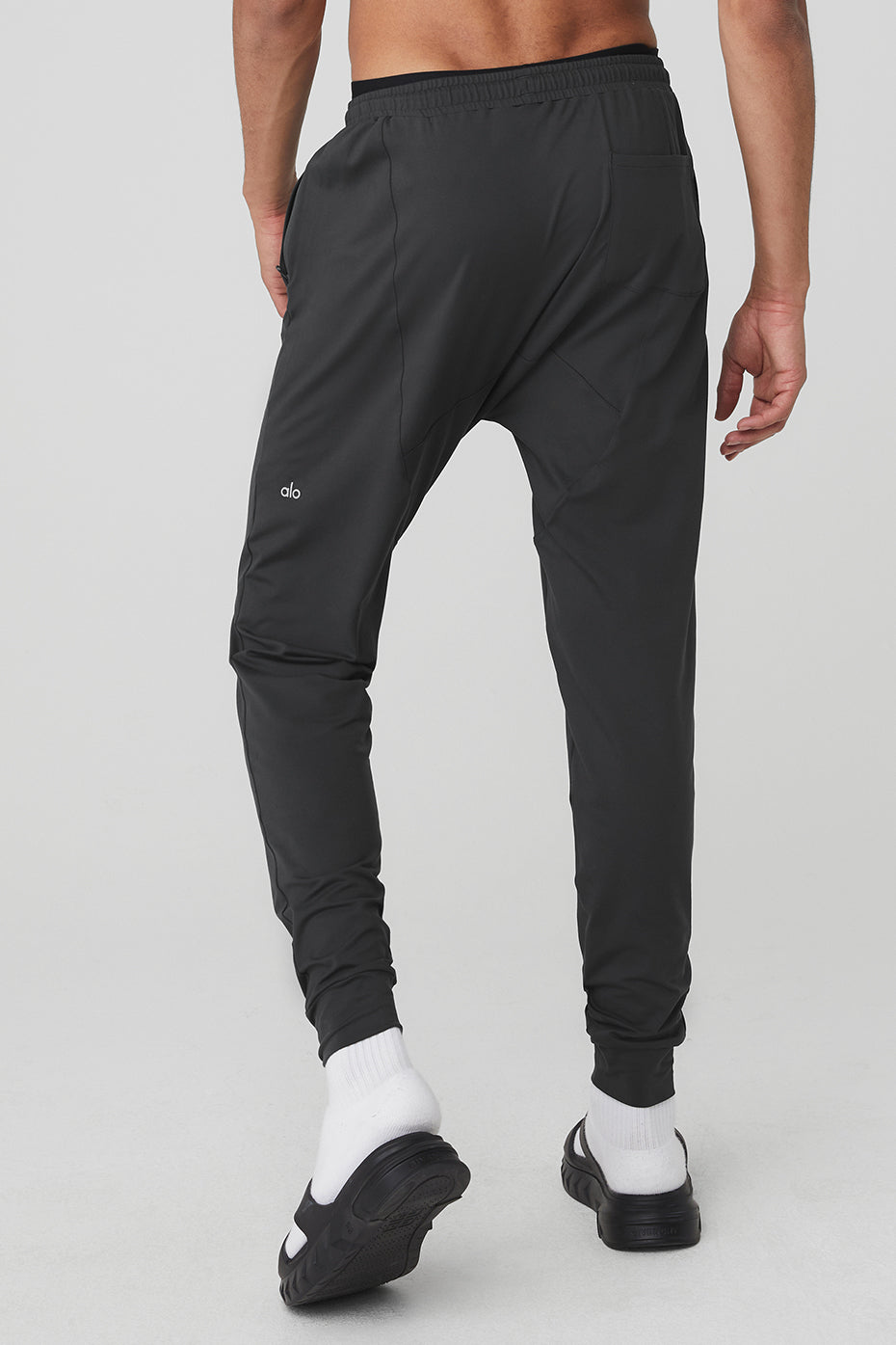 Conquer Revitalize Pant - Anthracite - Image 2