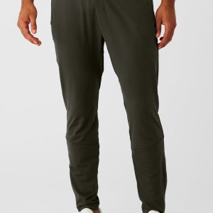 Conquer React Performance Pant - Stealth Green