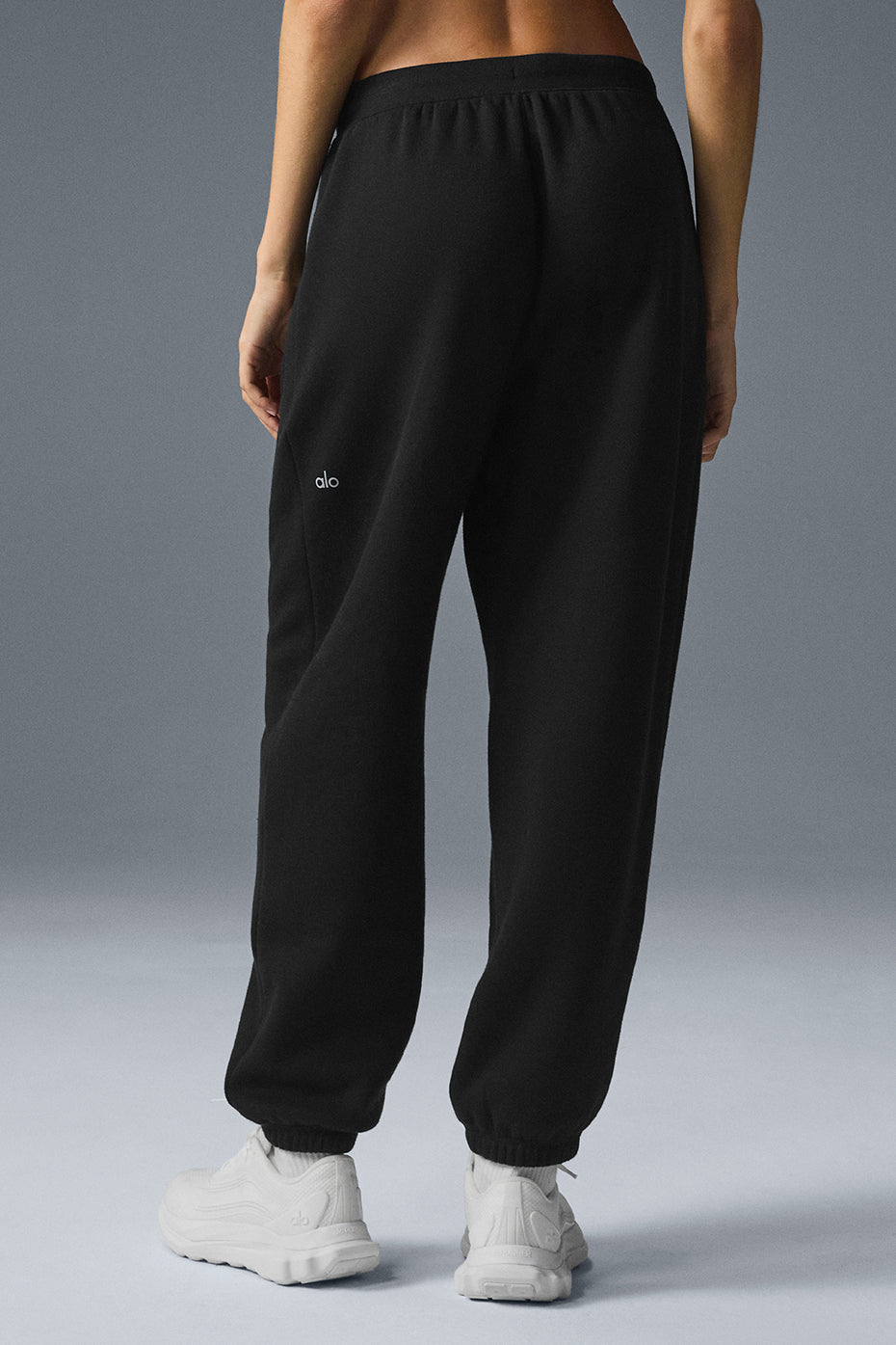 Triumph Restore Sweatpant - Black - Image 2