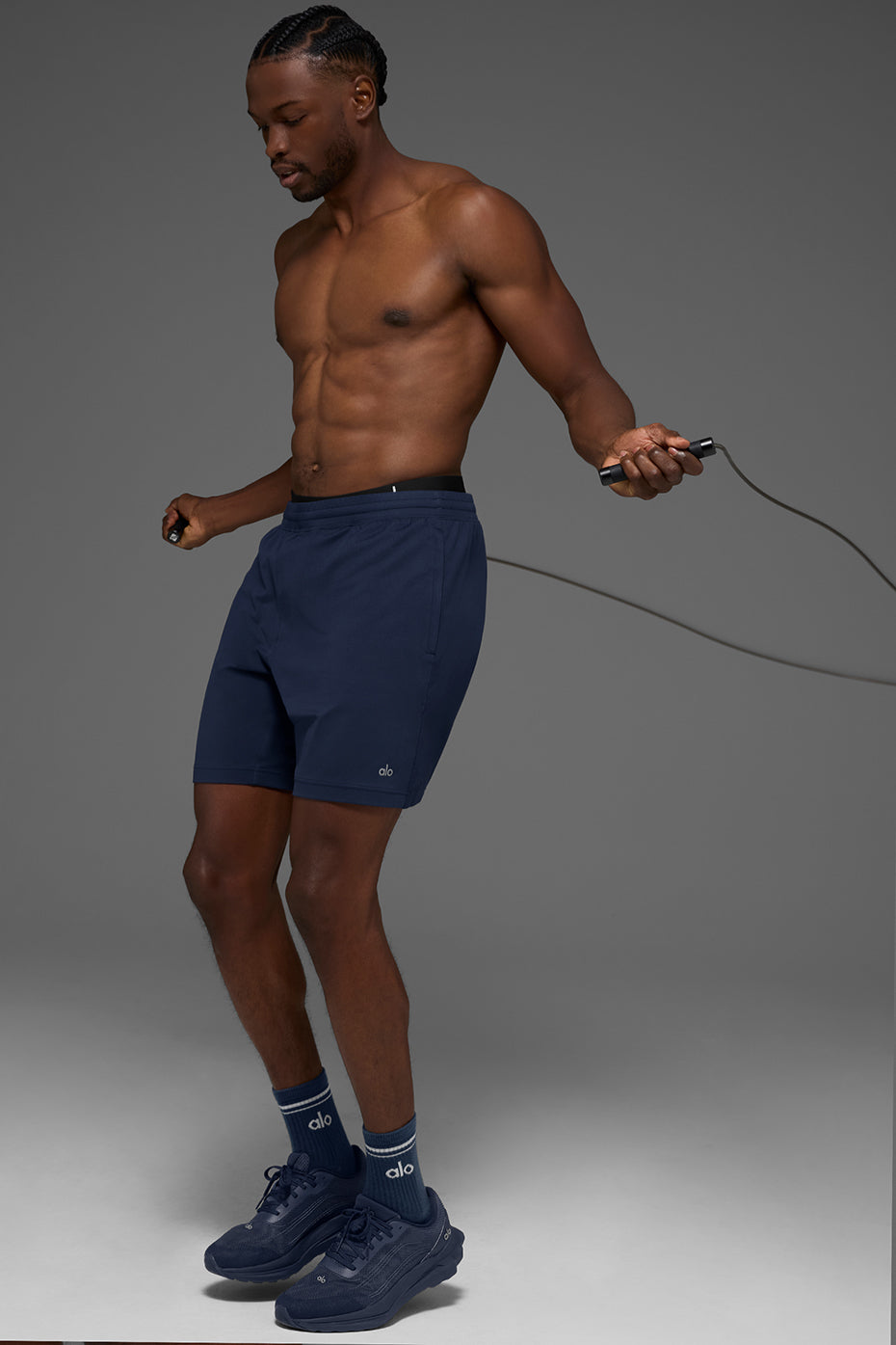 7 Conquer React Performance Short - Navy - Image 4