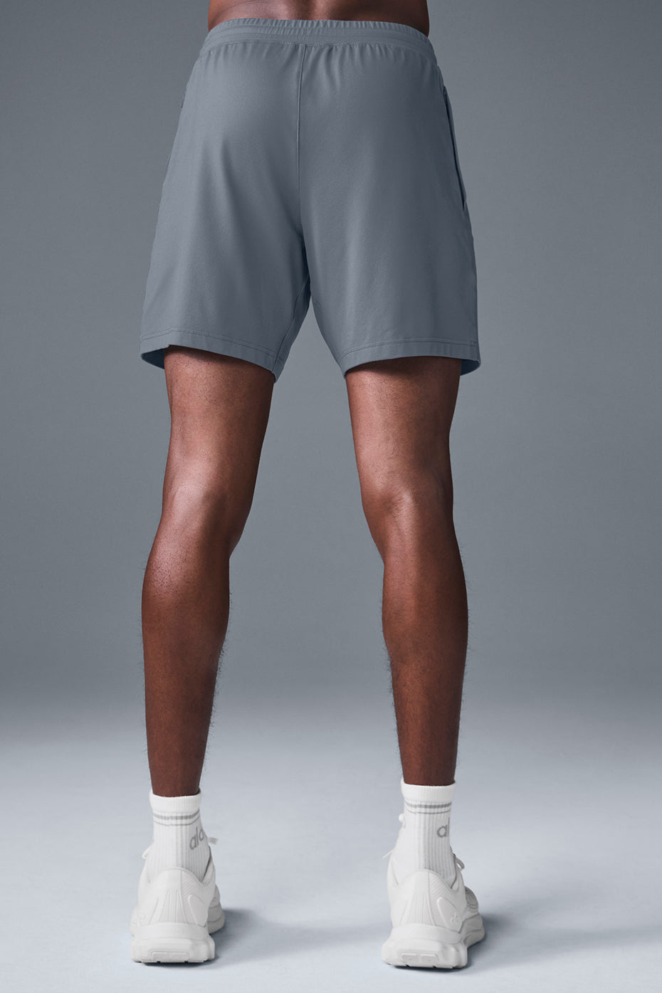 7 Conquer React Performance Short - Steel Grey - Image 2