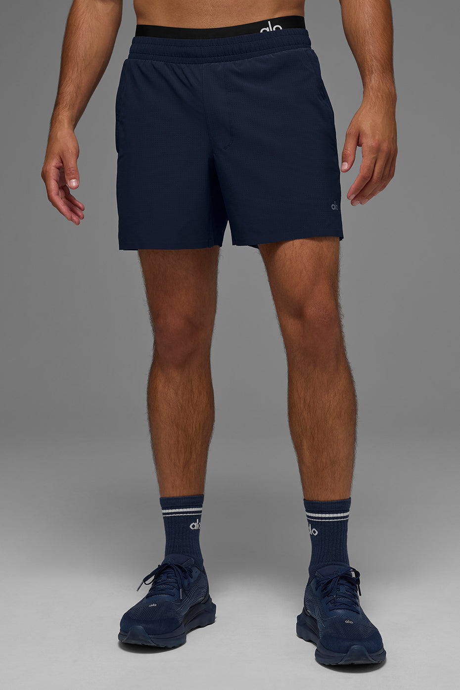 5 Traction Running Short - Navy - Image 4