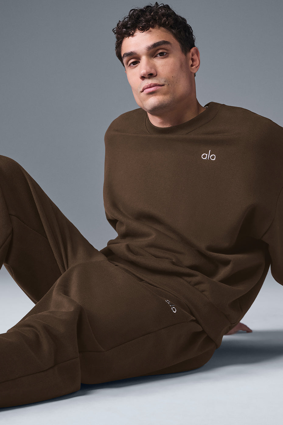 Accolade Crew Neck Pullover - Espresso - Image 5