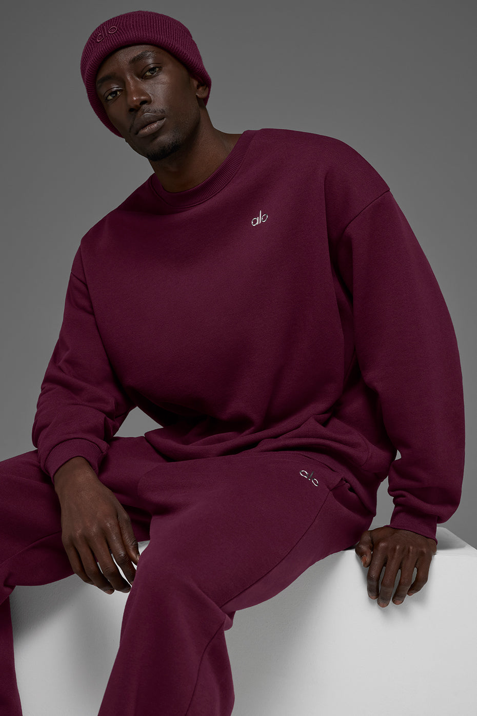 Accolade Crew Neck Pullover - Burgundy - Image 5
