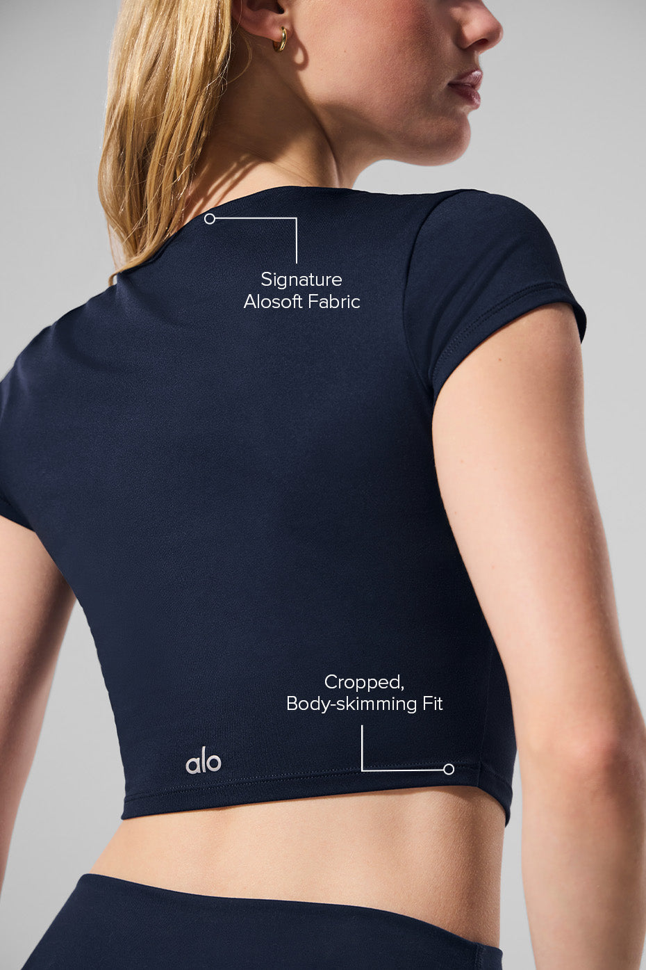 Alosoft Crop Finesse Short Sleeve - Navy - Image 2