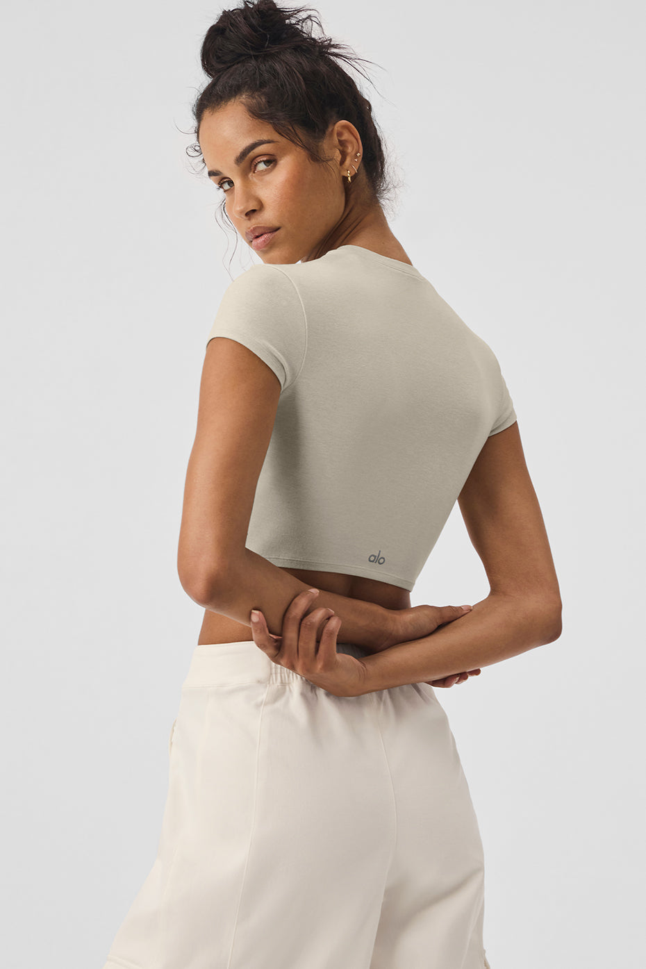 Alosoft Crop Finesse Short Sleeve - Oatmeal Heather - Image 5