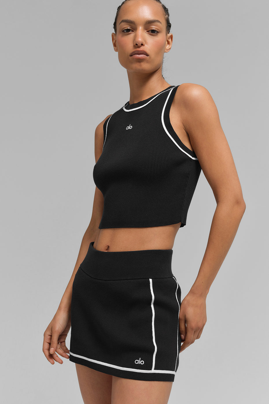Ribbed Sweater Knit Highline Cropped Tank - Black/White - Image 4