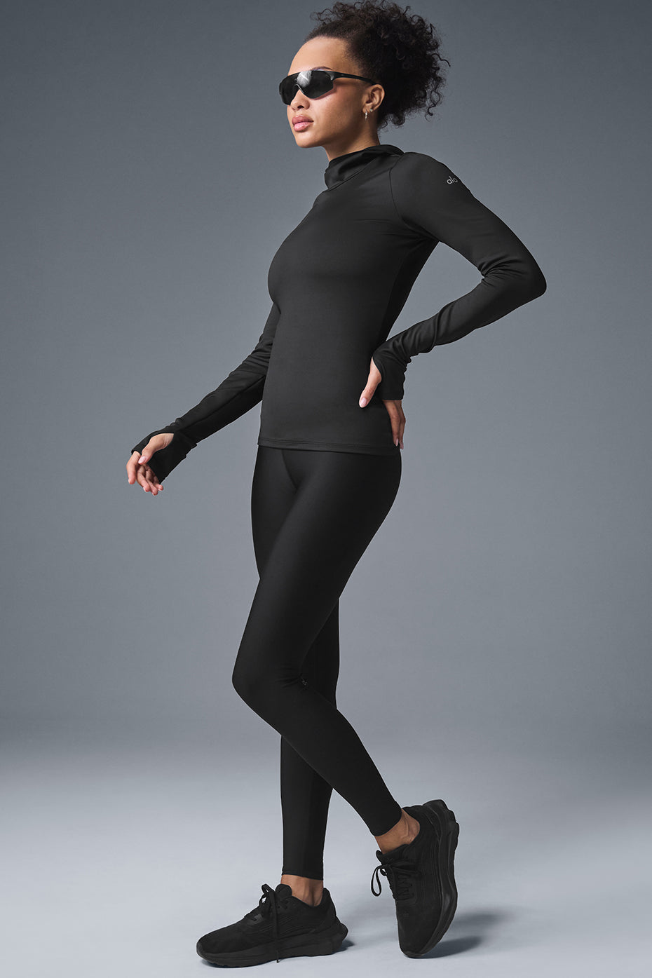 Airlift Winter Warm Hooded Runner - Black - Image 4