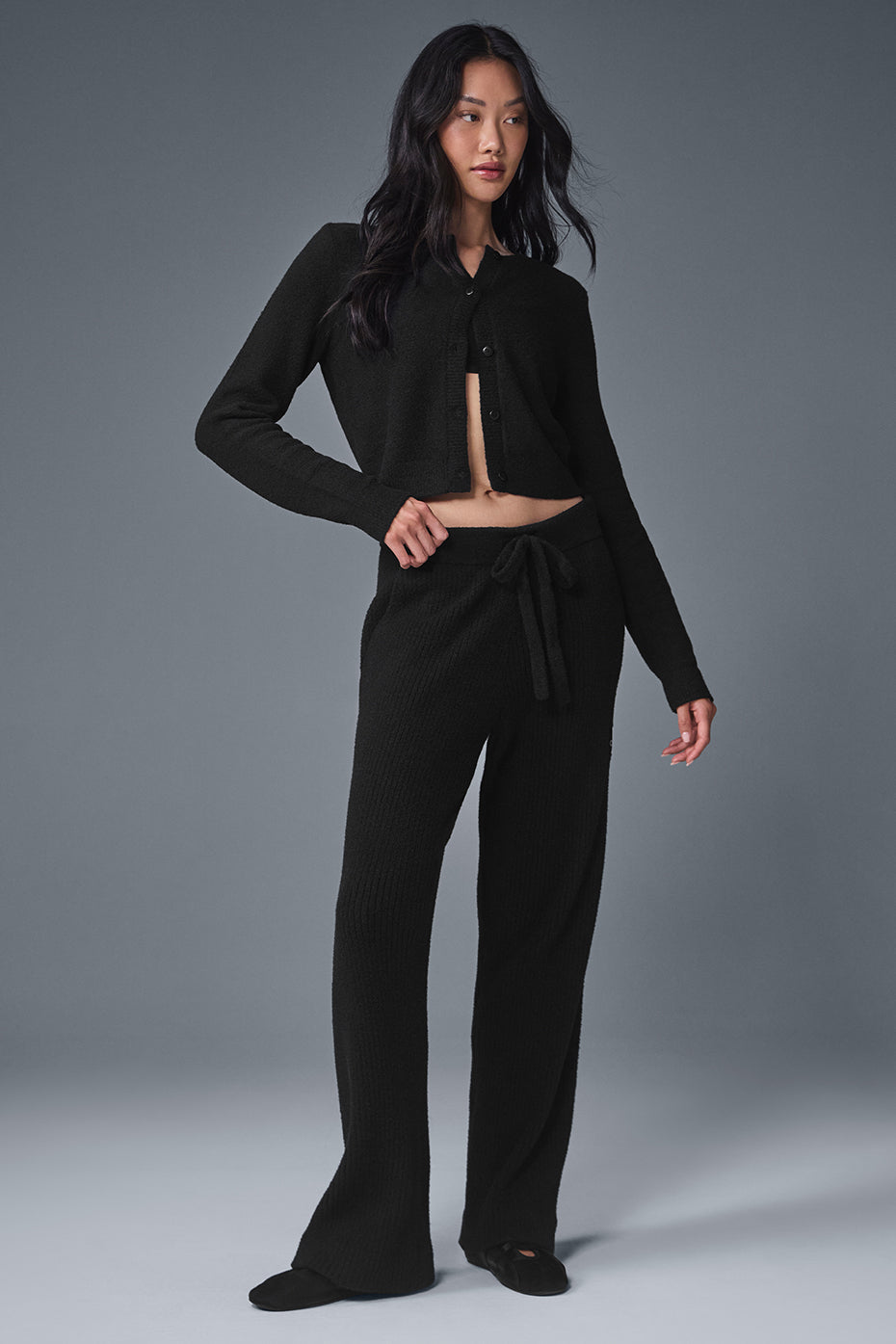 Snuggle Up Sweater Cropped Cardigan - Black - Image 4