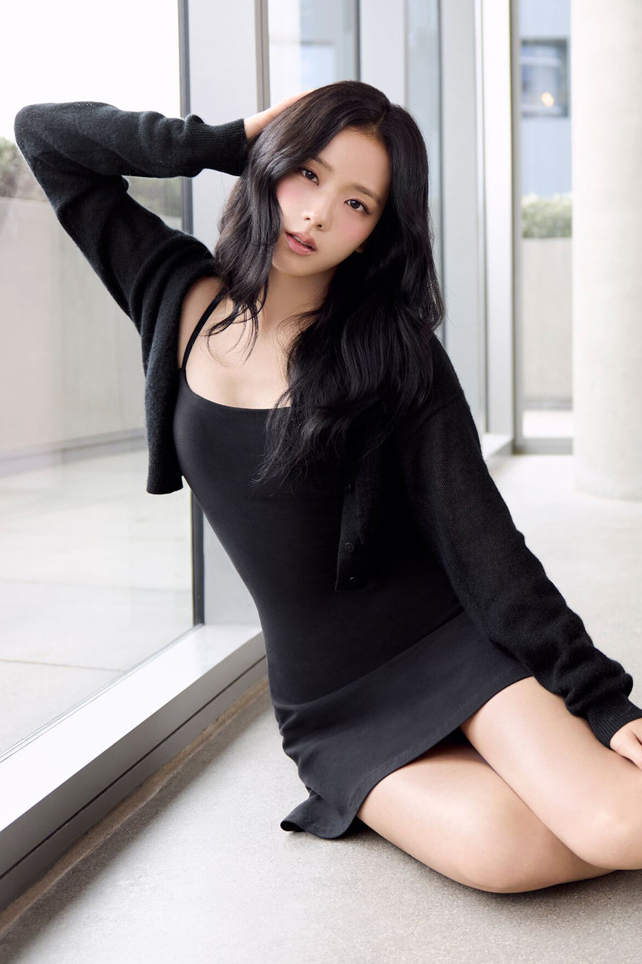 Supernatural Sweater Cardigan - Black