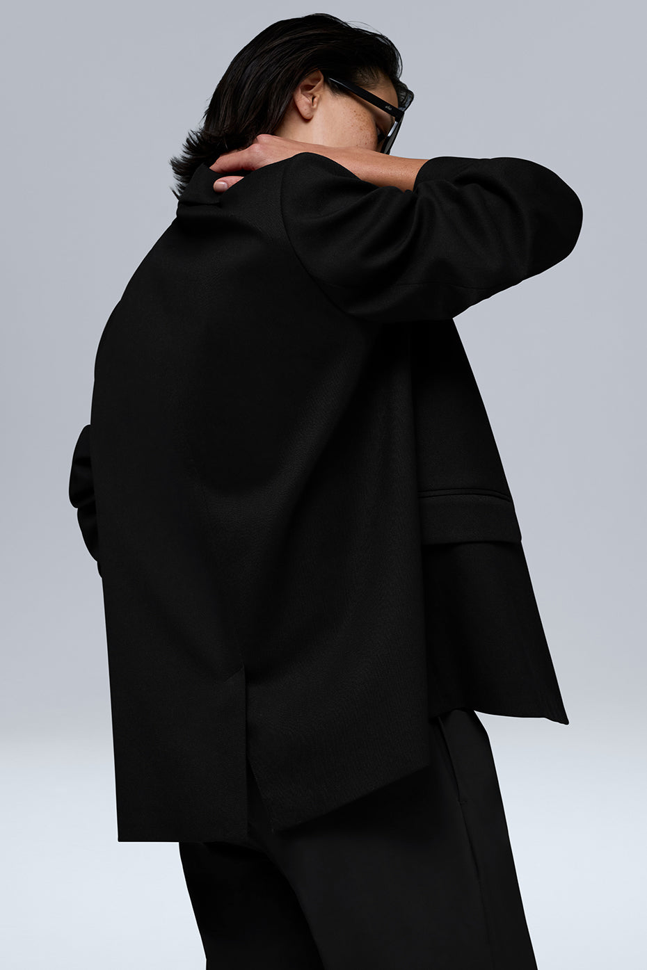 First-Class Blazer - Black - Image 3