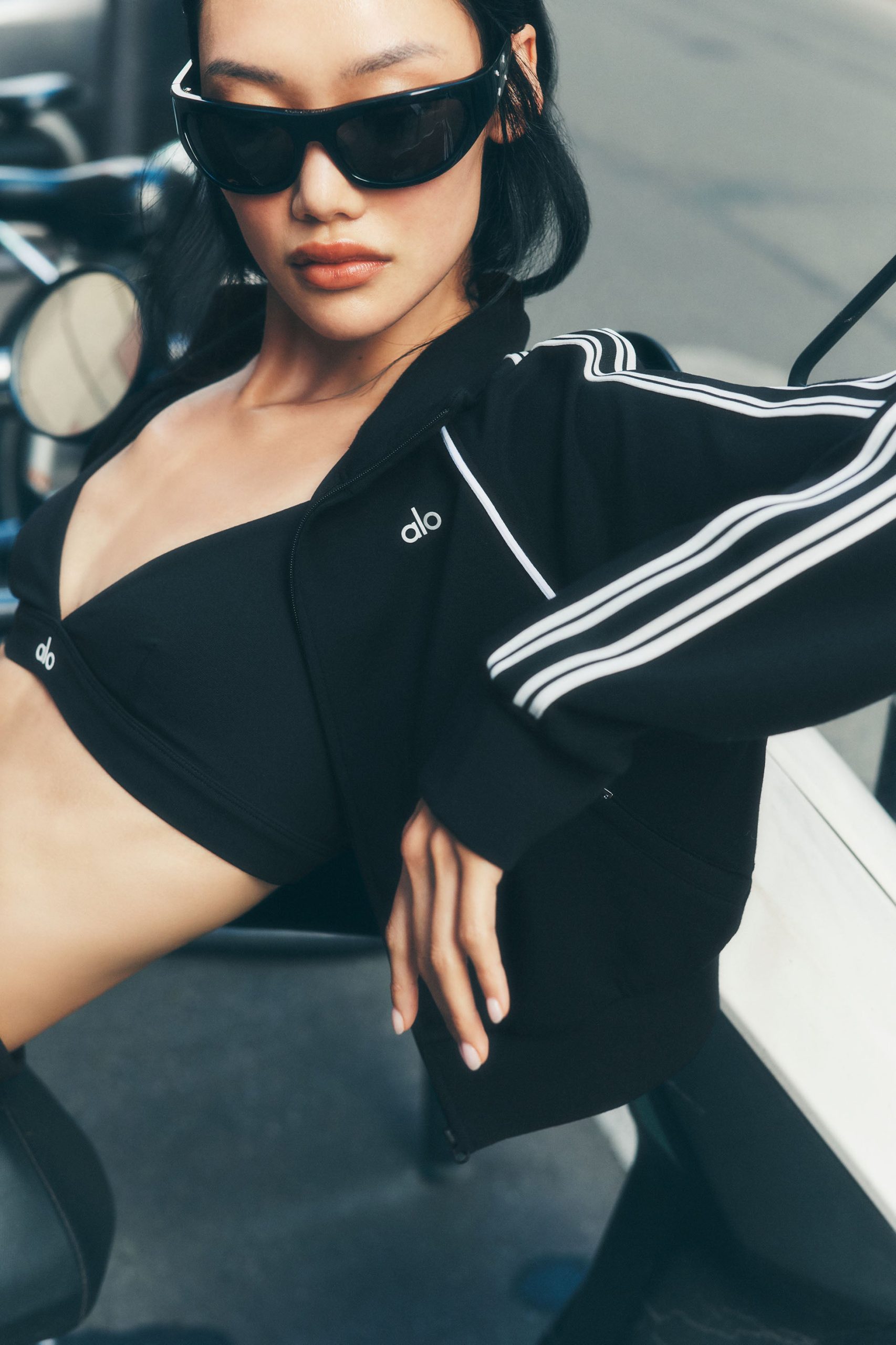 Track Star Full Zip Jacket - Black