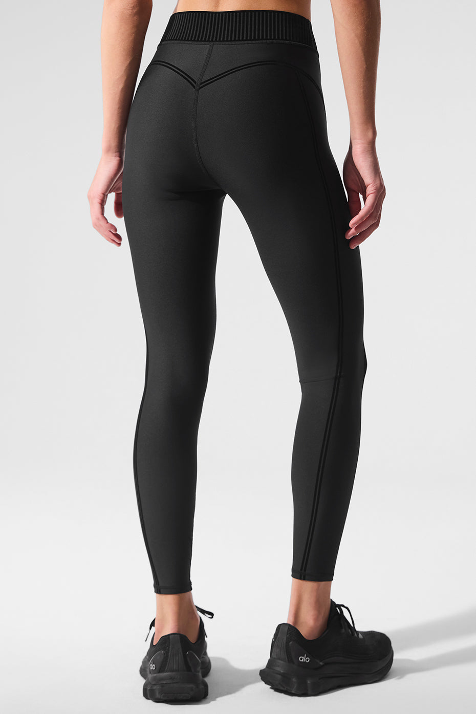 Airlift High-Waist 7/8 Line Up Legging - Black - Image 4