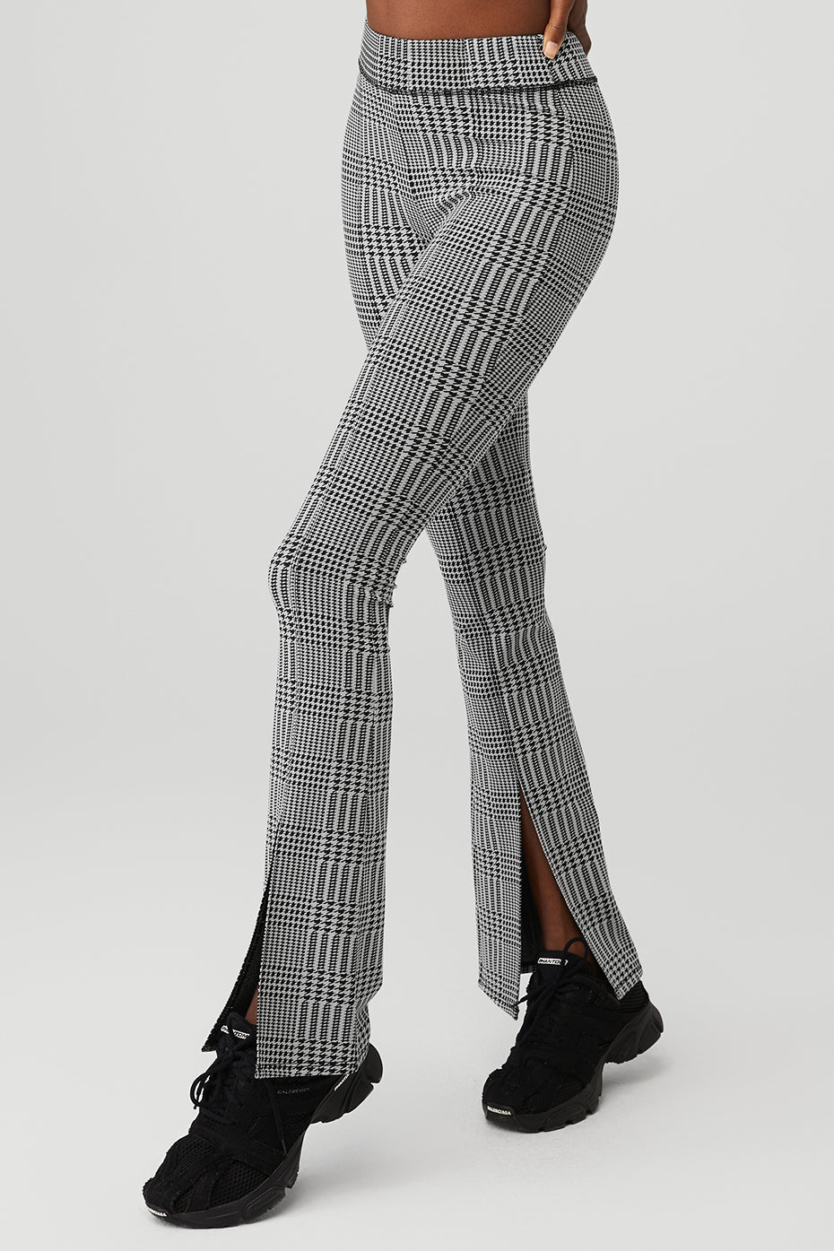 Jacquard High-Waist Glenplaid Flutter Legging - Titanium/Black - Image 3