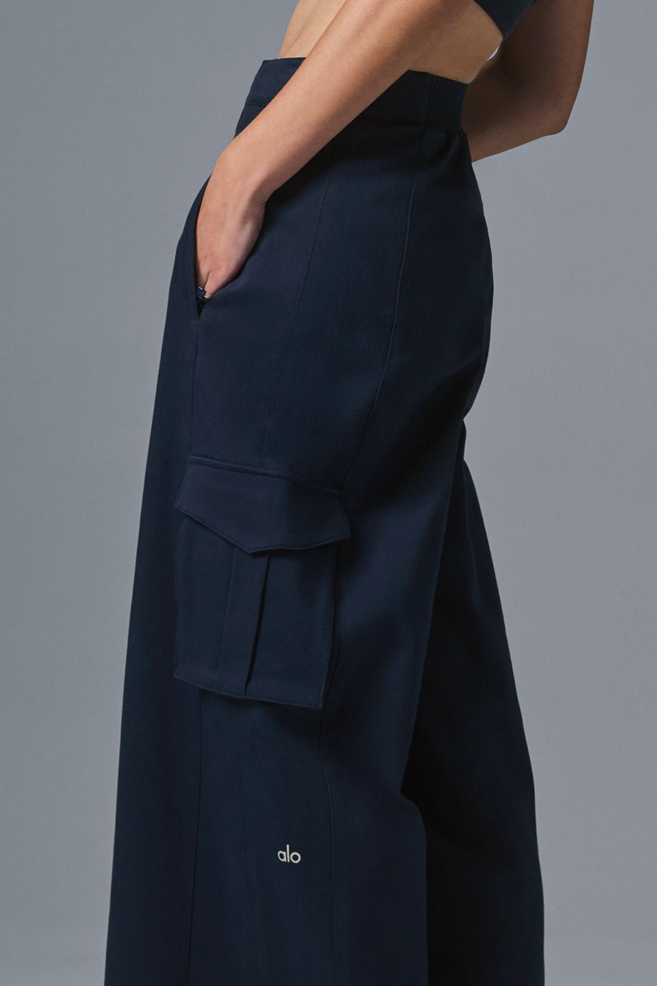 Show Off Cargo Wide Leg Trouser - Navy - Image 3