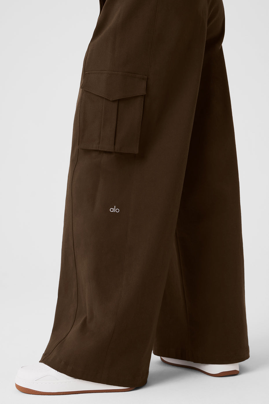 Show Off Cargo Wide Leg Trouser - Espresso - Image 4