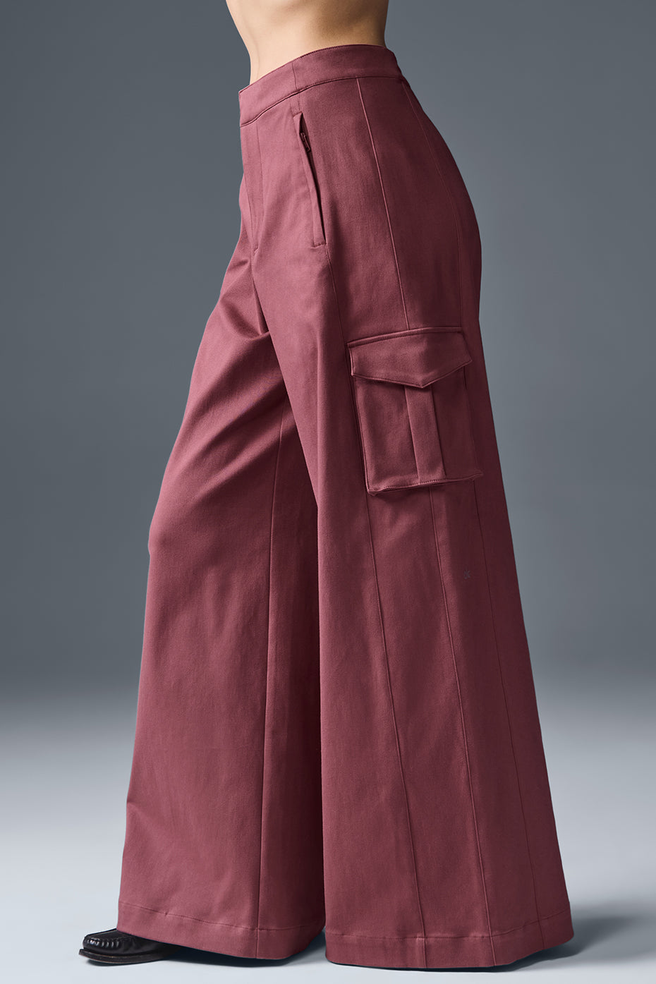 Show Off Cargo Wide Leg Trouser (Long) - Burgundy Truffle - Image 3