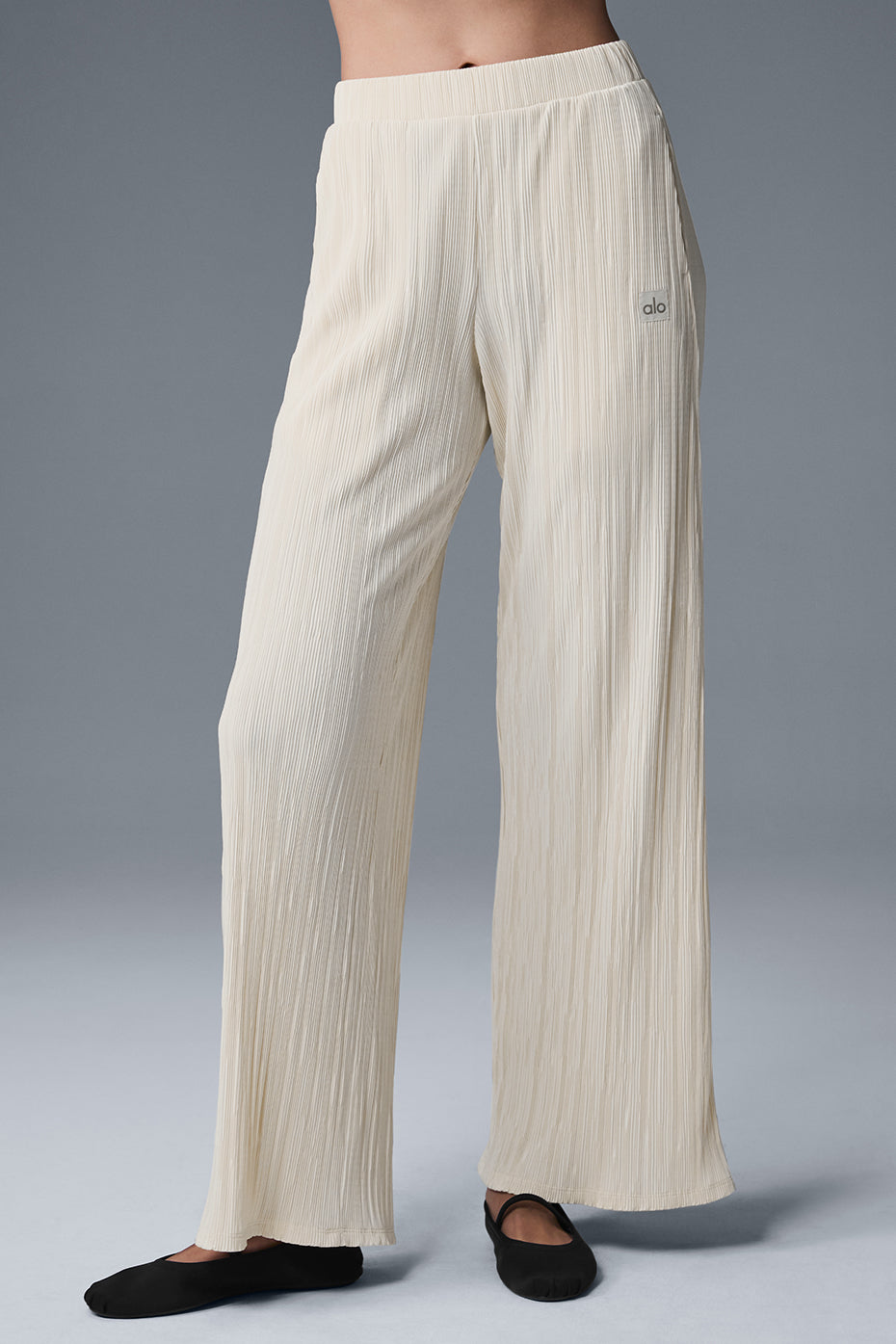 High-Waist Micro Plisse Straight Leg Pant - Oat Milk - Image 3