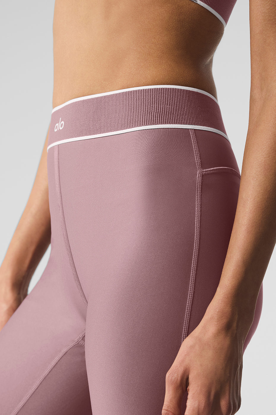 Airlift High-Waist Alignment Legging - Smoky Quartz/White - Image 5