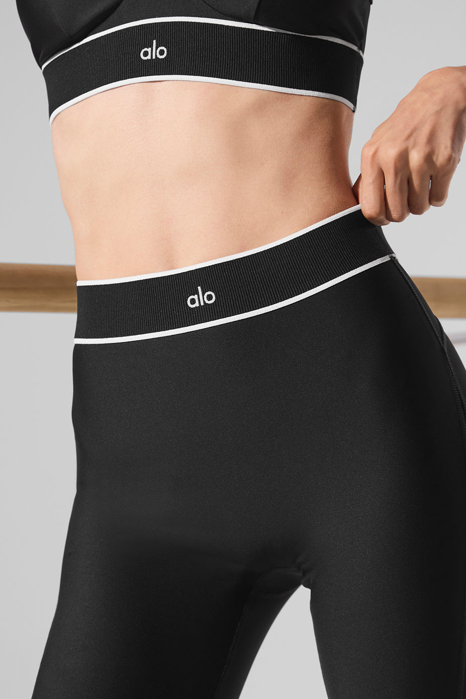 Airlift Mesh High-Waist Darling Stirrup Legging - Black - Image 3