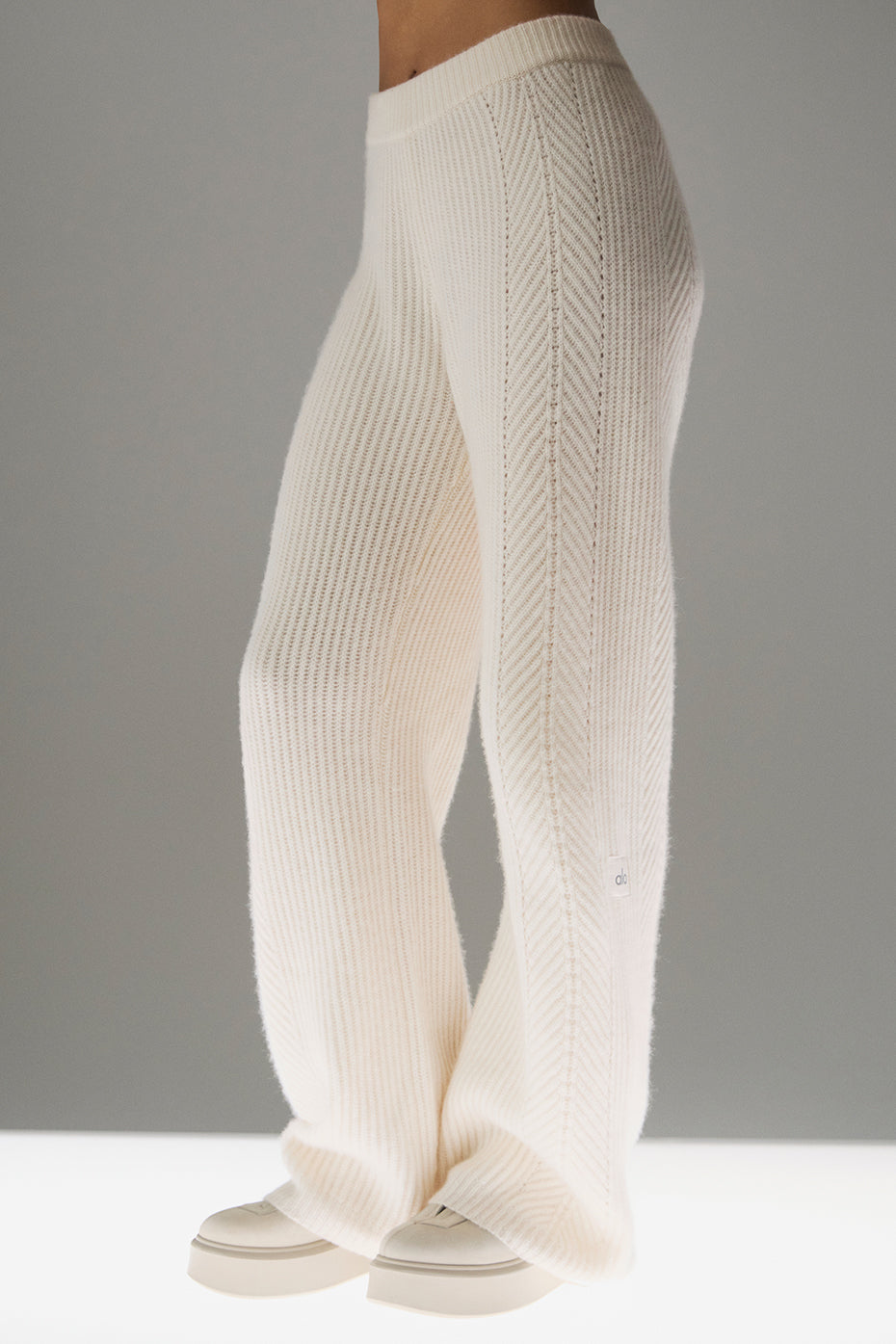 Winter Magic Cashmere Wide Leg Pant - Ivory - Image 3