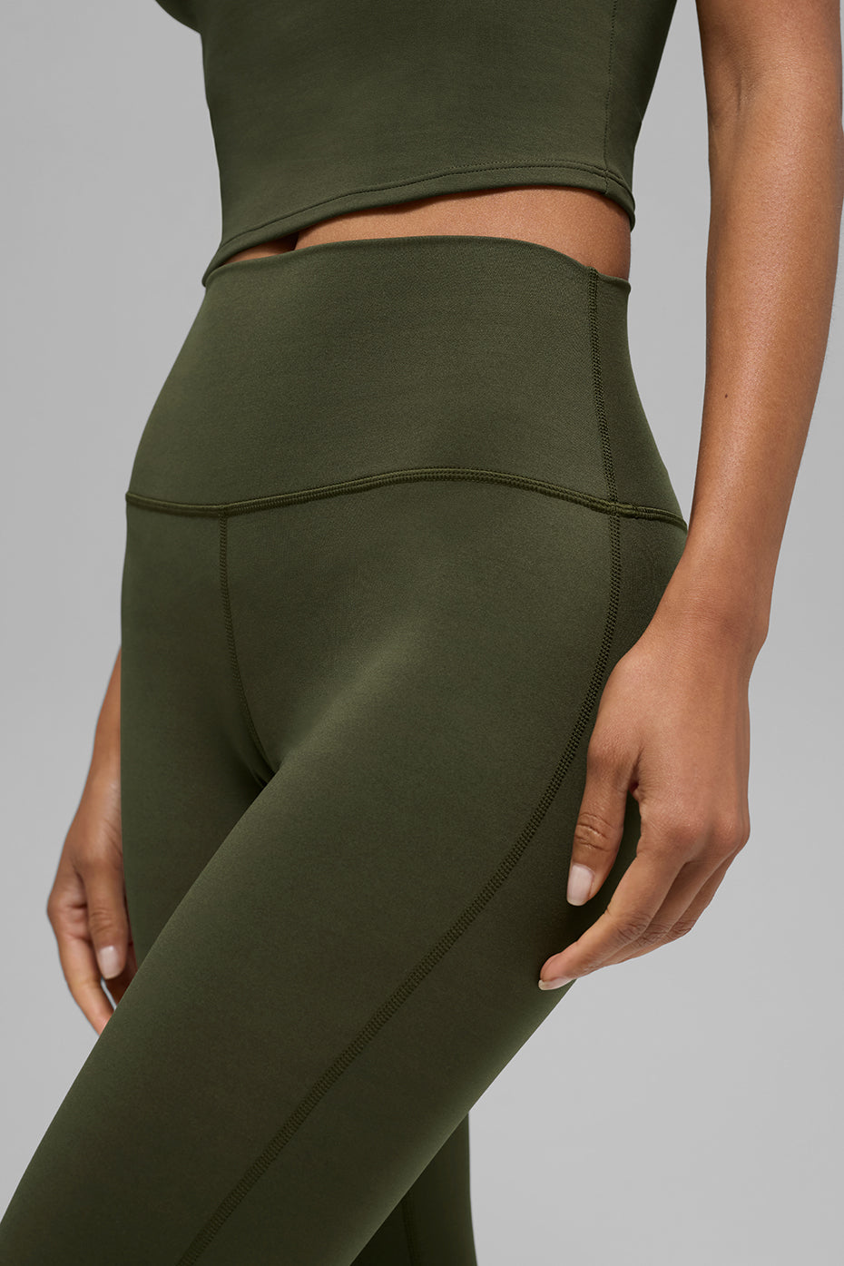 ALO Softsculpt High-Waist Bootcut Legging - Green Olive - Image 4