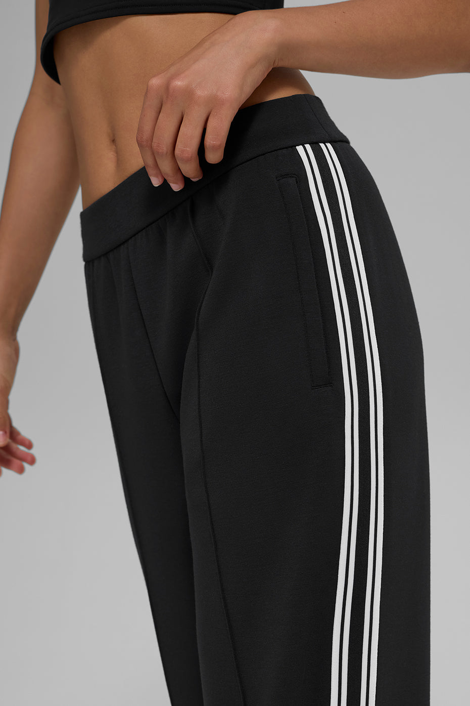 Track Star Wide Leg Pant (Long) - Black - Image 2