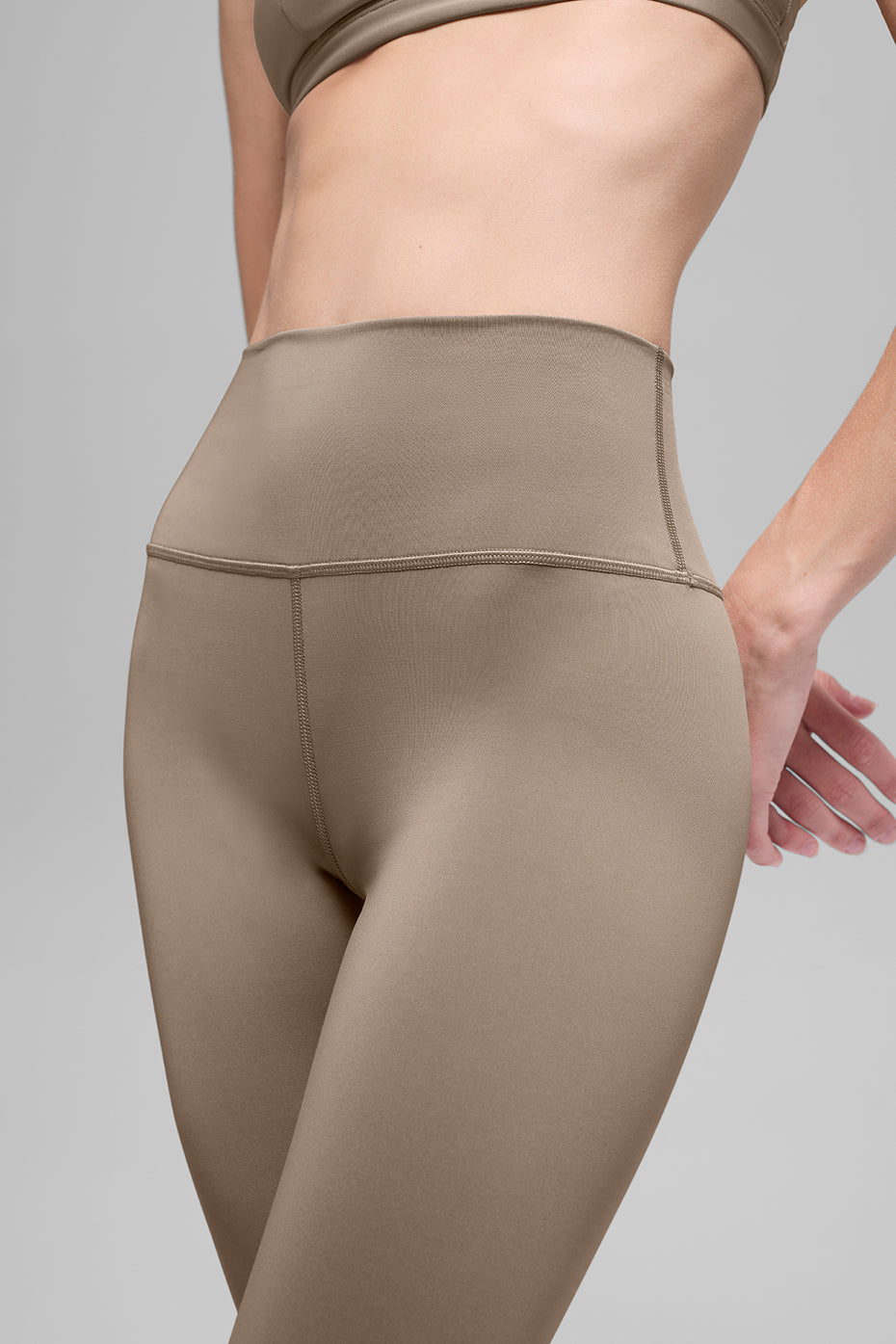 High-Waist Airlift Legging - Gravel - Image 2