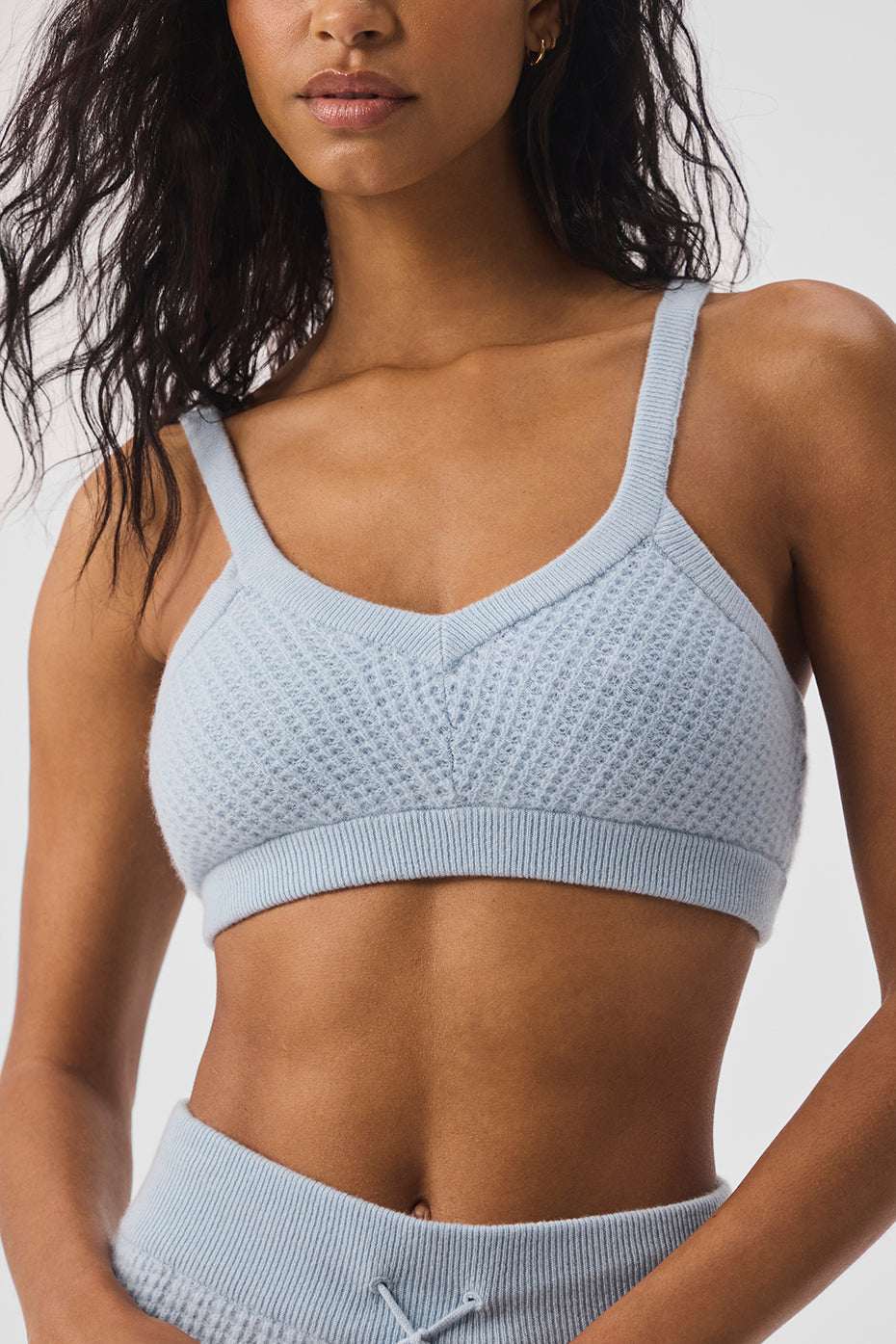 Cashmere Plush Waffle V-Neck Bra - Crystal Blue - Image 4
